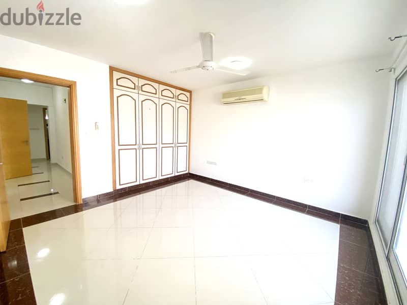 Luxury 2BHK Apartment in Al Khuwair | 79760004 4