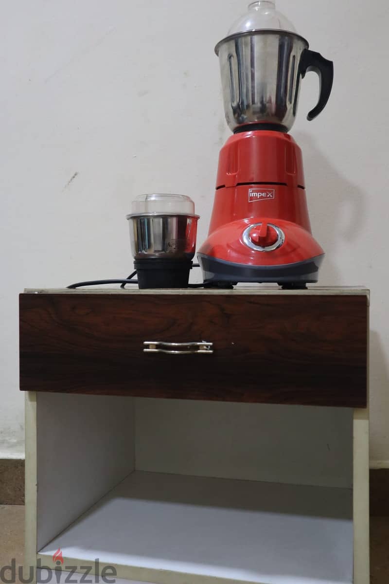 Warranty remaining Mixy for sale with mini Teapoy 2