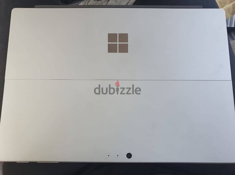 Microsoft Surface Pro 7 Plus 1