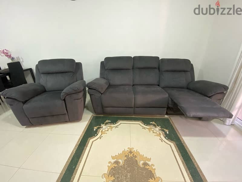 Sofa set 3 + 1 seater recliner 1