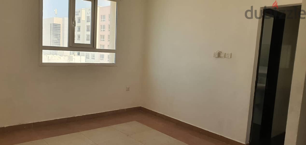 2bhk flat with 3 bathrooms near GRAND MOSQUE EXTRA GUBRAH 14