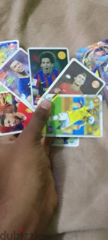 RARE GUD FOOTBALL CARDS