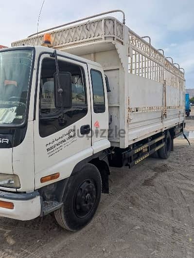 3ton7ton 10ton truck for rent all oman