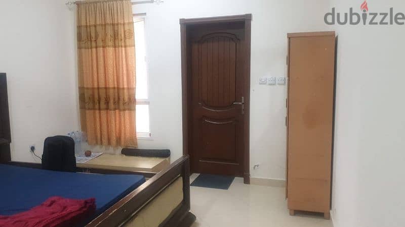 furnish room/bed space on monthly/weekly/daily rent in Ghubra 5