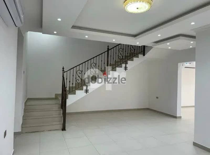 Villa For RENT in Mawaleh 6