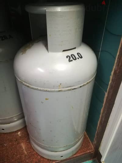 gas cylinder