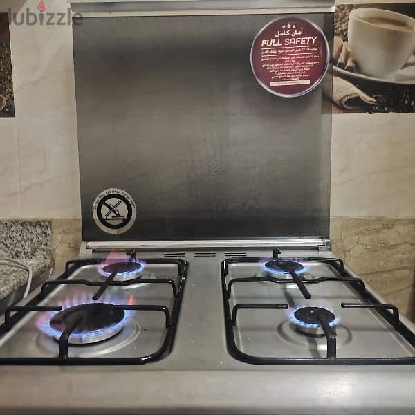 cooker with oven work with gasطباخ مع فرن يعمل بالغاز 6