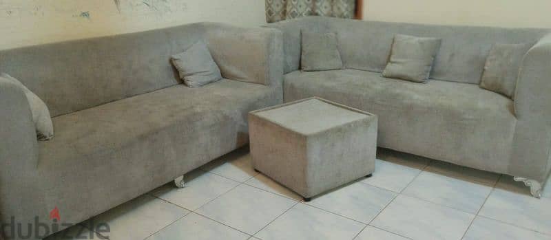 Expat leaving sale, Sofa set for 6 people, 6 cushion, 1 center table 1