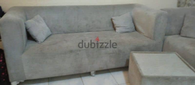 Expat leaving sale, Sofa set for 6 people, 6 cushion, 1 center table 3