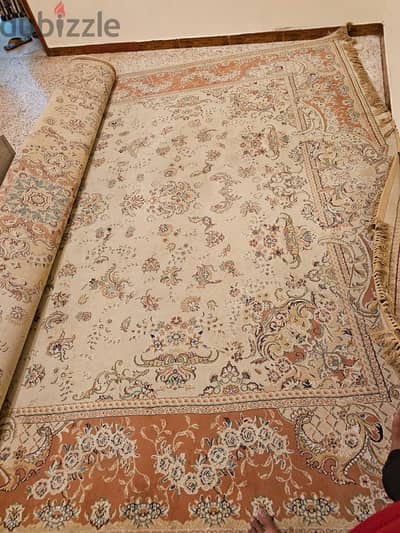 Title: Elegant Large Carpet – 3m x 5.1m