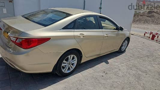 Hyundai Sonata 2011