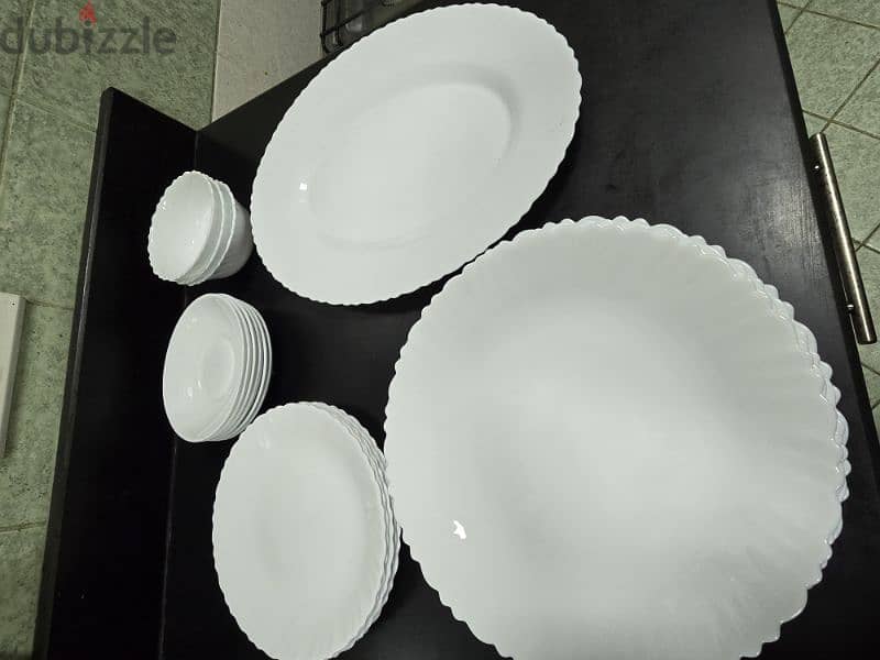 Dinner set 1