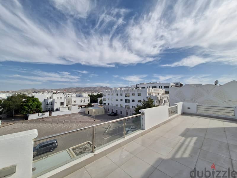 3 BR + Maid’s Room Penthouse Apartment in Shatti Al Qurum 9