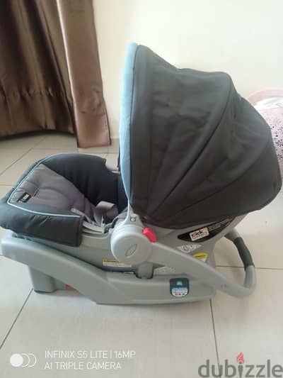 Graco baby cot and carseat