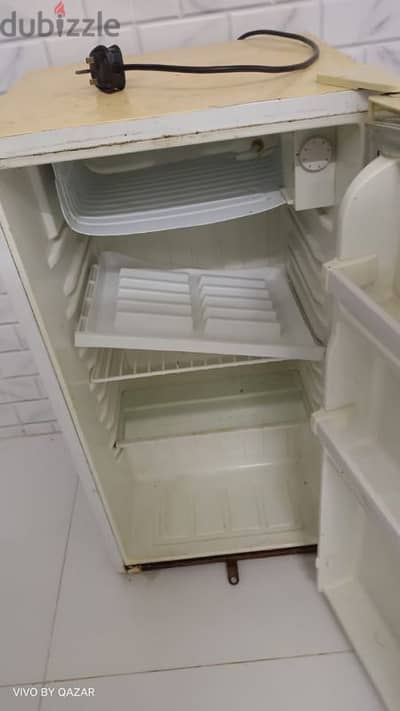 FRIDGE GOOD CONDITION