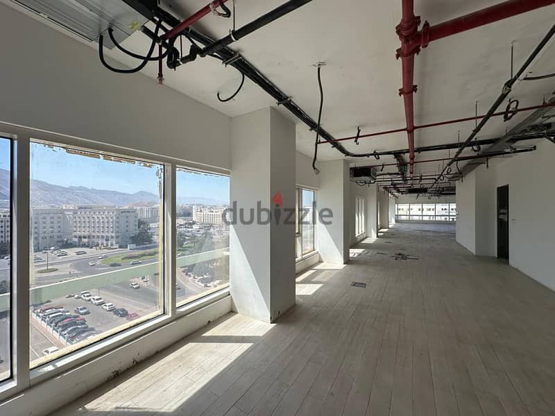 205 SQM Spacious Office for Rent – Al Khuwair 1