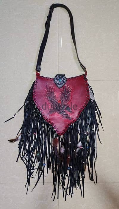 Handmade crossbag made of natural leather with natural stone