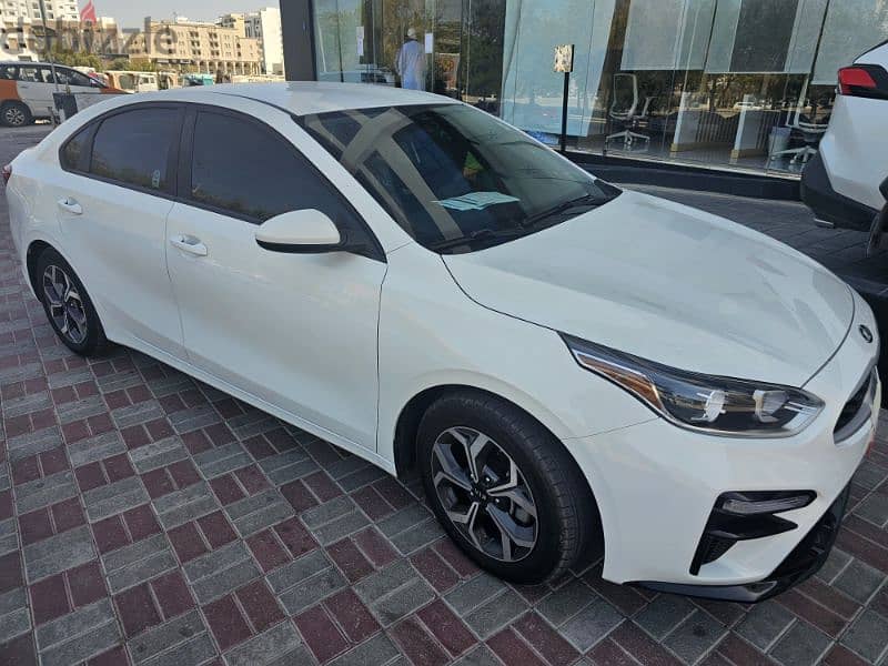 rent a car muscat alghubra  تأجير سيارات مسقط 4