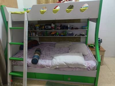 Kids bed for sale