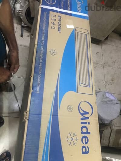 Midea duck AC New