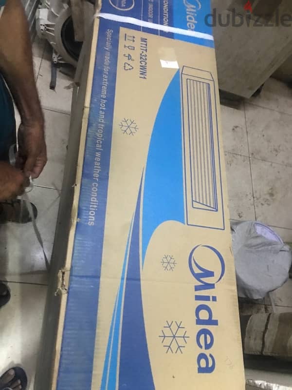 Midea duck AC New 0