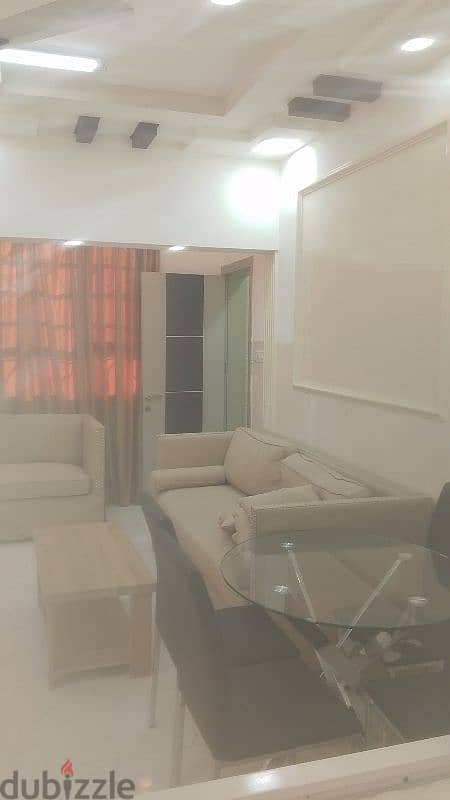 Stylish 1BhK Fully furnished in Alkhuwair شقة مؤثثة بالخوير غرفة وصالة 1