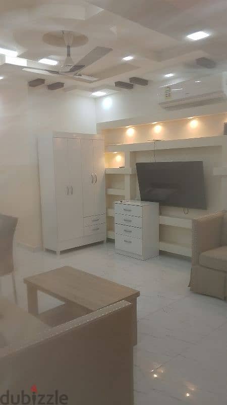 Stylish 1BhK Fully furnished in Alkhuwair شقة مؤثثة بالخوير غرفة وصالة 13