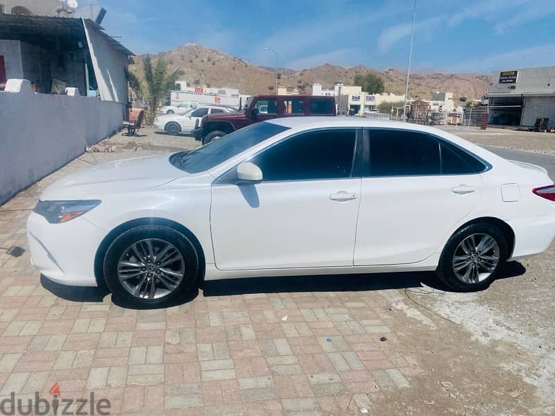 Toyota Camry 2017 0