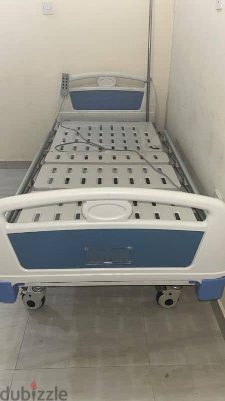 electric. patient. bed.  sale 2