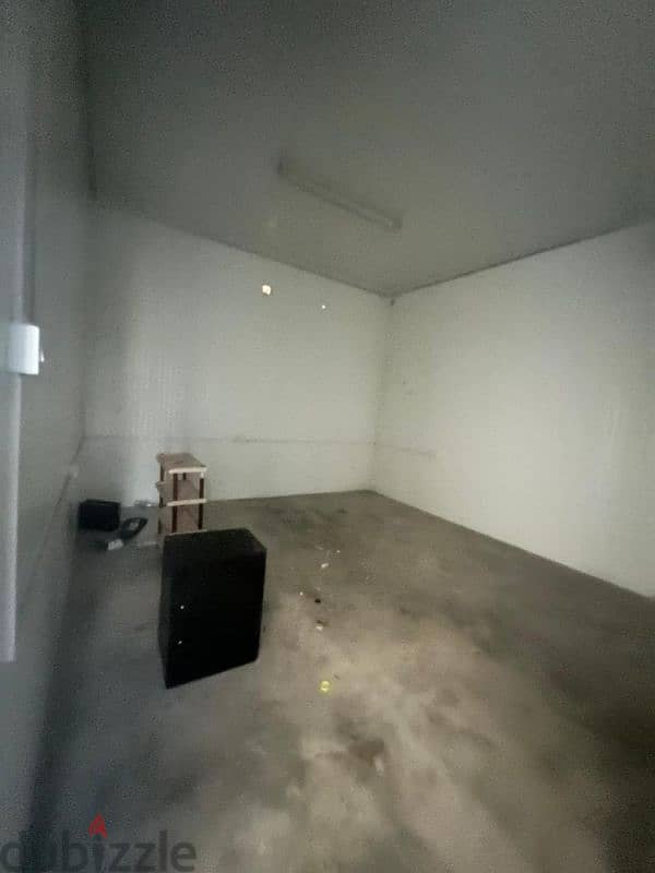 cold room. for sale. 12