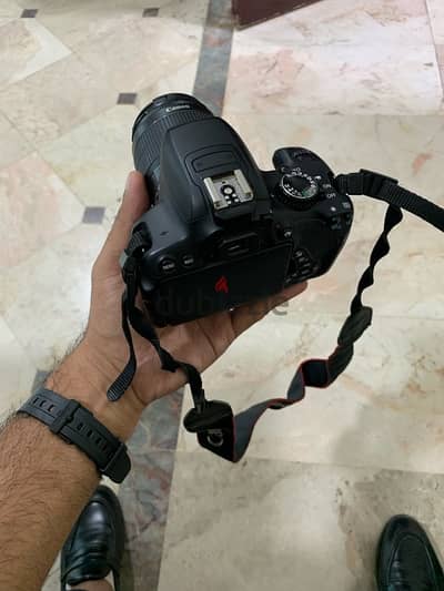 Canon DSLR 650 D