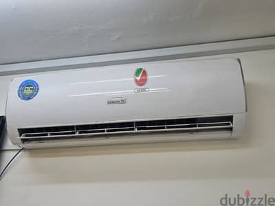 3 2 TON split  AC available for sell