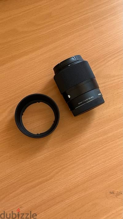 Sigma lens 30mm 1.4f new