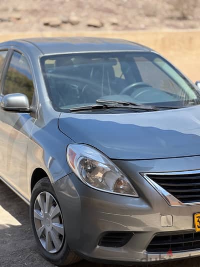 Nissan Versa 2013