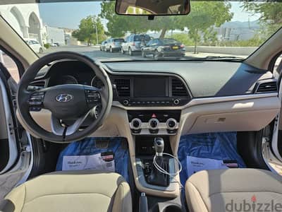 Hyundai Elantra 2019