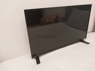 Tv 32 inches LED brand Toshiba