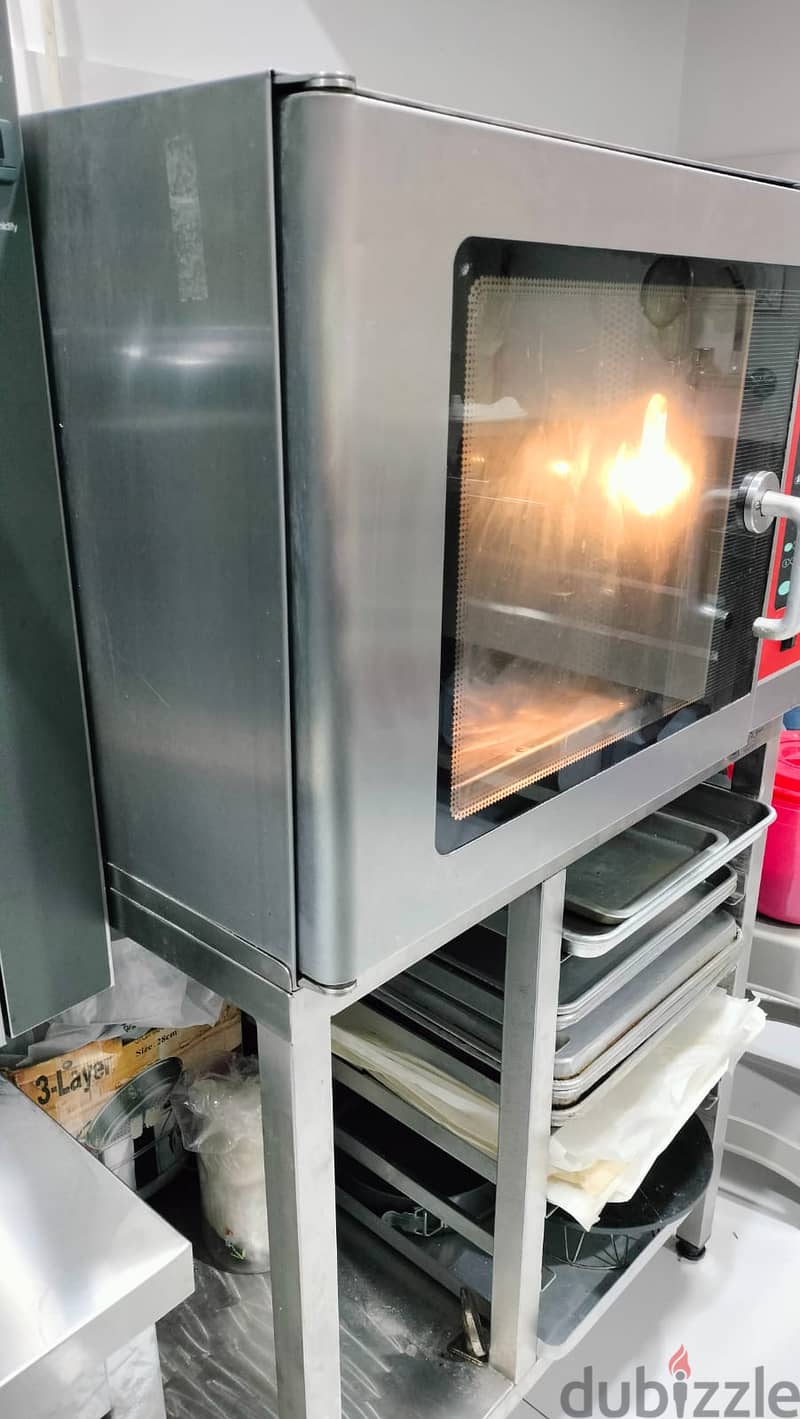 Convection Oven- Salva 5-Tray 1