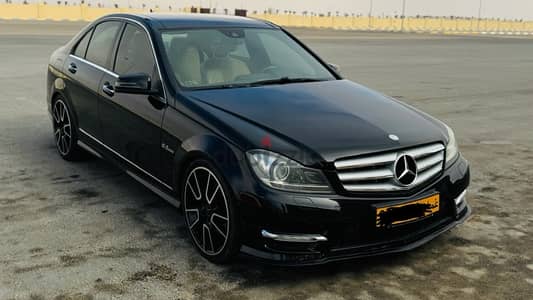 Mercedes-Benz C 63 AMG 2012