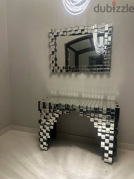 mirror table and a mirror 1