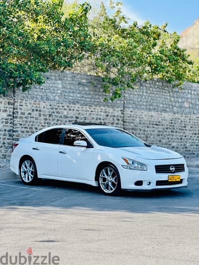 Nissan Maxima 2011