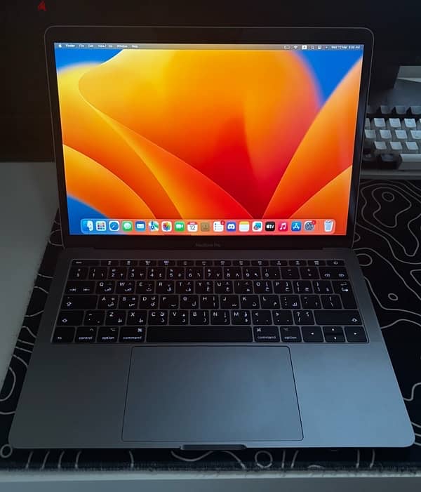 MacBook Pro 0