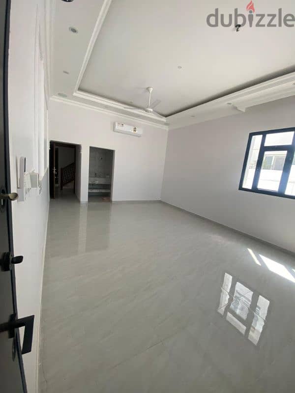 villa for rent , quriyath, hay al dhahir 2