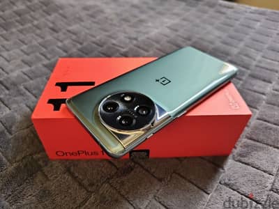 OnePlus 11-5G Eternal Green 256/16GB RAM Dual Sim Like Brand New