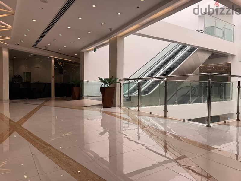 Office For Rent  مساحات مكتبية في لها مول 5