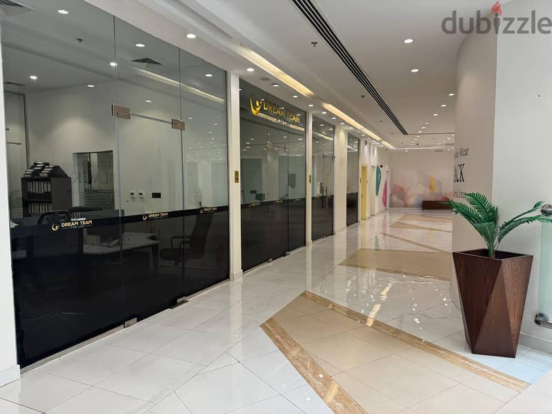 Office For Rent  مساحات مكتبية في لها مول 7