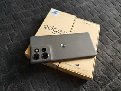 Motorola Edge 50 Koala Grey 512/12GB RAM Like Brand New in Warranty