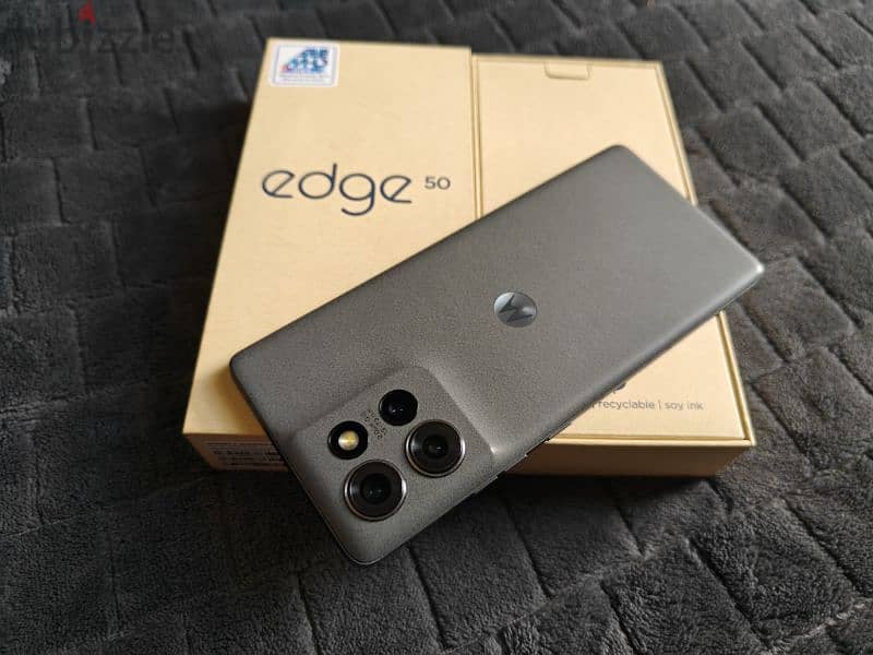 Motorola Edge 50 Koala Grey 512/12GB RAM Like Brand New in Warranty 5