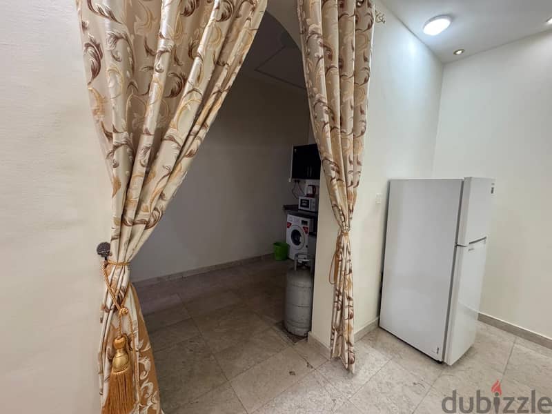 Golden opportunity for rent Al Khuwair 33 1 BHK furniture Near Saeed B 3