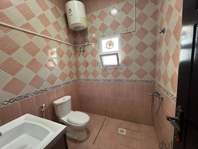 Golden opportunity for rent Al Khuwair 33 1 BHK furniture Near Saeed B 7