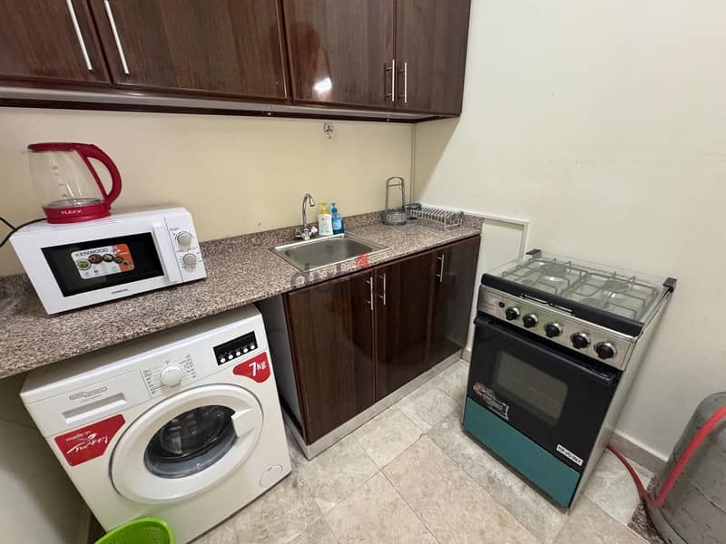 Golden opportunity for rent Al Khuwair 33 1 BHK furniture Near Saeed B 9